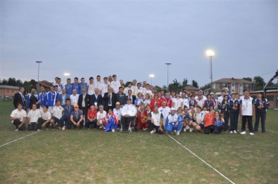 FOTO DI GRUPPO PER TUTTI I PREMIATI DELLA PRIMA GIORNATA DEI TRICOLORI TARGA