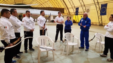 Il gruppo al lavoro