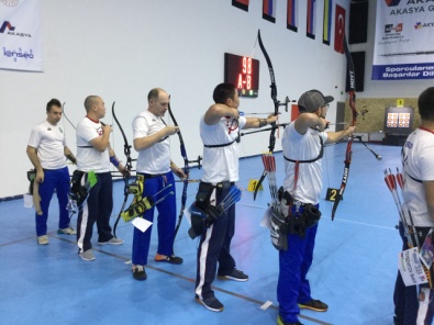 Gli azzurri del ricurvo in azione