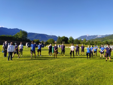 Il gruppo azzurro sul campo di Rovereto