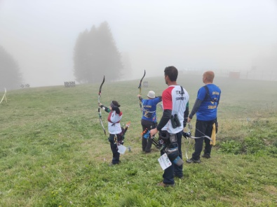 il mixed team arco nudo